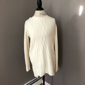 Zara cableknit cream sweater